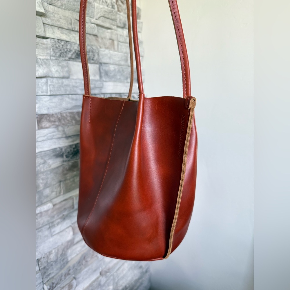 Portland Leather Goods Devan Bucket (small) - Picture 2 of 7